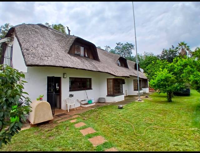 4 BEDROOM HOUSE FOR SALE IN HENLEY ON KLIP